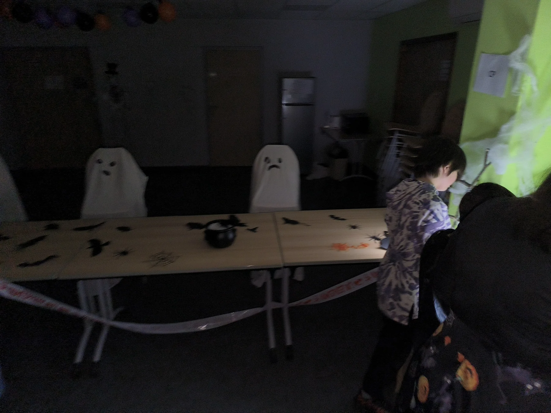 Décor et participants Halloween 2025